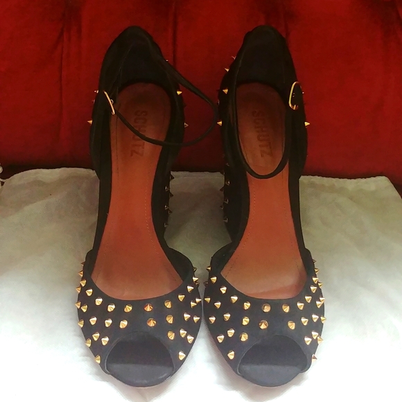 Schutz Black Gold Spike Studs Heels 10 - Picture 2 of 16